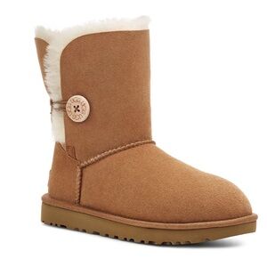 Ugg Bailey Button Boot Chestnut Size 8